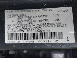 2020 Toyota Tacoma 2WD SR with VIN 5TFAX5GN2LX180334, listed as a IAAI auction lot 41736032 with 1 mi miles. Bid and sale history available at carsss.com. Image 9.