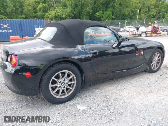 2003 BMW Z4 2.5i with VIN 4USBT33473LS40174, listed as a IAAI auction lot 42637259 with 88,136 mi miles and . Bid and sale history available at DreamBid. Image 4.