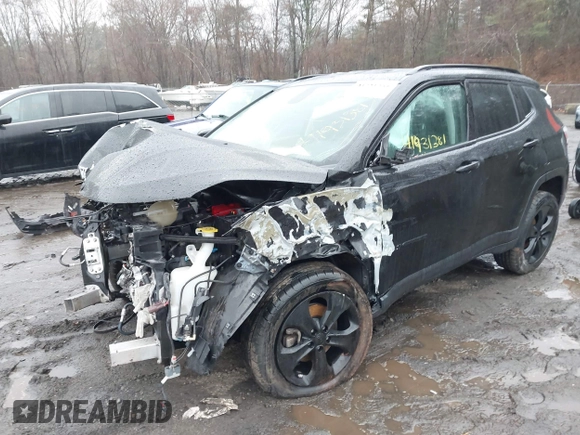 2019 Jeep Compass Latitude with VIN 3C4NJDBB1KT601609, listed as a IAAI auction lot 41931381 with Not provided miles and . Bid and sale history available at DreamBid. Image 18.