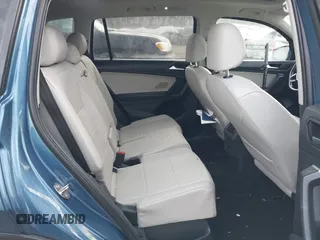 2019 Volkswagen Tiguan SE with VIN 3VV2B7AX4KM017280, listed as a IAAI auction lot 41786487 with 119,949 mi miles and . Bid and sale history available at DreamBid. Image 8.