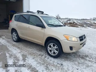 2012 Toyota RAV4 с VIN JTMBF4DV0CD043836, выставлен на аукционе IAAI как лот 41364370 с пробегом 134 459 миль миль и . История ставок и продаж доступна на DreamBid. Изображение 1.