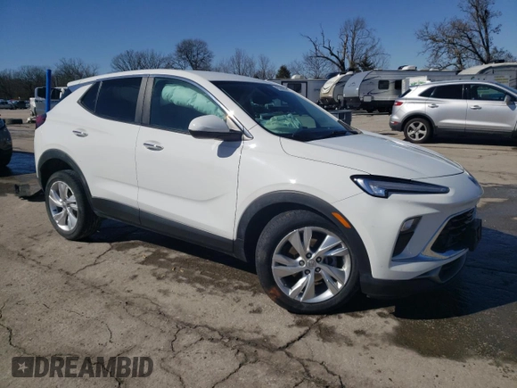 2024 Buick Encore GX Preferred с VIN KL4AMBS20RB034910, выставлен на аукционе Copart как лот 45584805 с пробегом 32 341 миль миль и Списание • Salvage title. История ставок и продаж доступна на DreamBid. Изображение 4.
