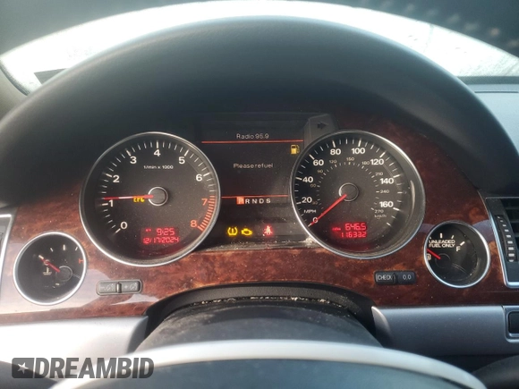 2009 Audi A8 4.2L with VIN WAUMV94E59N001610, listed as a Copart auction lot 85140274 with 116,332 mi miles and Salvage title. Bid and sale history available at DreamBid. Image 9.