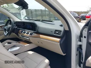 2021 Mercedes-Benz GLS 450 z VIN 4JGFF5KE1MA441193, wystawiony jako IAAI lot #42265225 z przebiegiem 75 375 mil mil oraz . Historia ofert i sprzedaży dostępna na DreamBid. Obrazek 5.