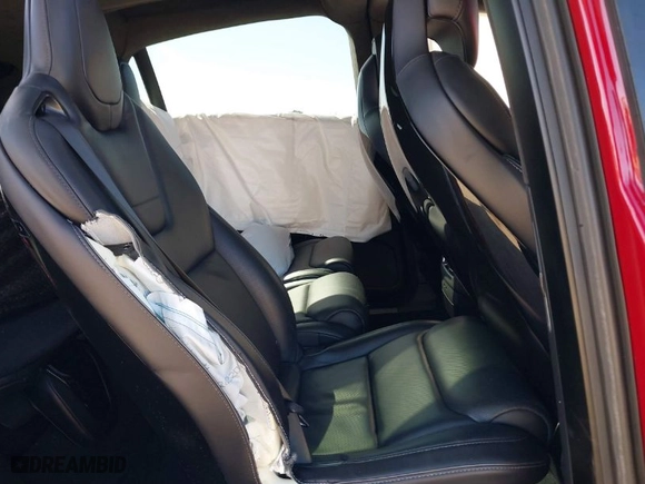 2016 Tesla Model X 70D with VIN 5YJXCAE27GF021994, listed as a IAAI auction lot 41976475 with 70,771 mi miles. Bid and sale history available at carsss.com. Image 8.