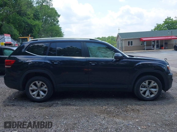 2018 Volkswagen Atlas SE z VIN 1V2KR2CA4JC569589, wystawiony jako IAAI lot #42471911 z przebiegiem 91 859 mil mil oraz . Historia ofert i sprzedaży dostępna na DreamBid. Obrazek 13.