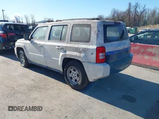 2010 Jeep Patriot Sport with VIN 1J4NF2GB8AD599726, listed as a IAAI auction lot 41831346 with 176,856 mi miles and . Bid and sale history available at DreamBid. Image 3.