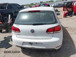 2013 Volkswagen Golf w/Conv & Sunroof z VIN WVWDB7AJ3DW137562, wystawiony jako IAAI lot #41831089 z przebiegiem 121 647 mil mil oraz . Historia ofert i sprzedaży dostępna na DreamBid. Obrazek 16.