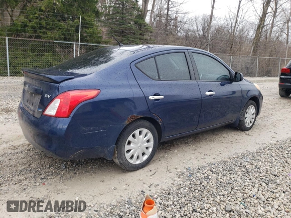 2014 Nissan Versa SV with VIN 3N1CN7AP8EL813232, listed as a Copart auction lot 50001655 with 111,305 mi miles and Clean Title. Bid and sale history available at DreamBid. Image 3.