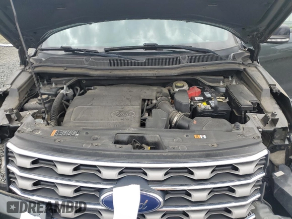 2016 Ford Explorer XLT with VIN 1FM5K8D82GGA21167, listed as a Copart auction lot 52586735 with 114,724 mi miles and Salvage Title. Bid and sale history available at DreamBid. Image 12.
