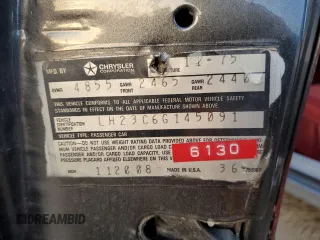 1976 Dodge Dart z VIN LH23C6G145091, wystawiony jako Copart lot #83053324 z przebiegiem 97 798 mil mil oraz Szkoda całkowita • Salvage title. Historia ofert i sprzedaży dostępna na DreamBid. Obrazek 12.