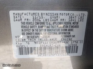 2015 Nissan Sentra S with VIN 3N1AB7AP4FY372638, listed as a IAAI auction lot 42004029 with 152,466 mi miles. Bid and sale history available at carsss.com. Image 9.