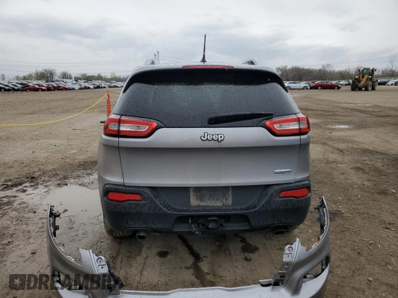 2014 Jeep Cherokee Latitude with VIN 1C4PJLCS5EW169008, listed as a Copart auction lot 51999135 with 180,153 mi miles and Salvage Title. Bid and sale history available at DreamBid. Image 6.