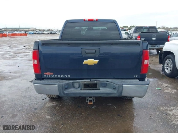 2008 Chevrolet Silverado 1500 LT w/1LT with VIN 3GCEK13J18G281131, listed as a IAAI auction lot 41715224 with 193,458 mi miles. Bid and sale history available at carsss.com. Image 16.