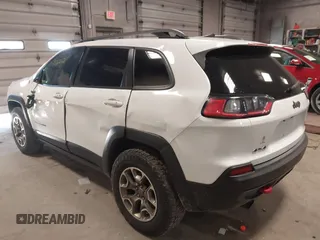 2020 Jeep Cherokee Trailhawk с VIN 1C4PJMBX5LD504439, выставлен на аукционе IAAI как лот 41867668 с пробегом 76 047 миль миль и . История ставок и продаж доступна на DreamBid. Изображение 3.