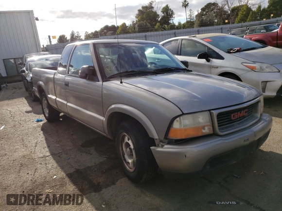2001 GMC Sonoma SLS w/1SG Pkg with VIN 1GTCS19W318106014, listed as a Copart auction lot 42437444 with 152,169 mi miles and Salvage Title. Bid and sale history available at carsss.com. Image 4.