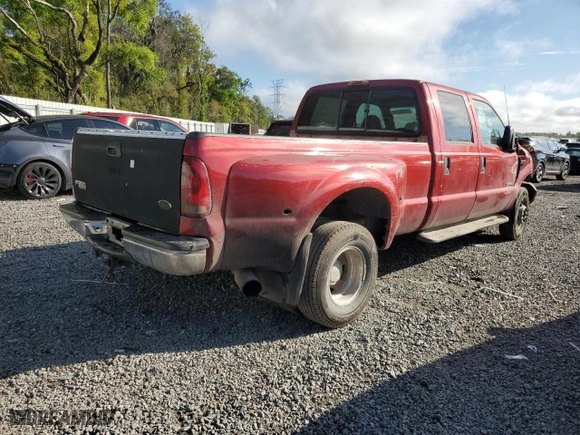 2001 Ford Super Duty F-350 DRW XL with VIN 1FTWW33F01EC57464, listed as a Copart auction lot 45929384 with 315,703 mi miles and Salvage Title. Bid and sale history available at carsss.com. Image 4.