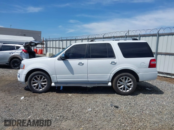 2017 Ford Expedition Limited z VIN 1FMJU1KT6HEA26389, wystawiony jako IAAI lot #41878538 z przebiegiem 122 489 mil mil oraz . Historia ofert i sprzedaży dostępna na DreamBid. Obrazek 13.