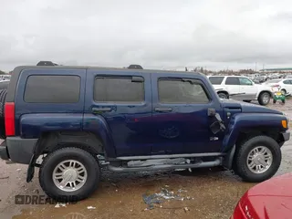 2007 Hummer H3 SUV with VIN 5GTDN13E578250970, listed as a IAAI auction lot 41560783 with 164,136 mi miles. Bid and sale history available at carsss.com. Image 13.