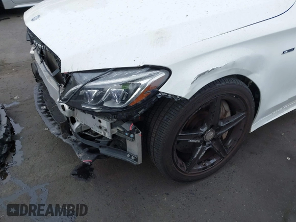 2016 Mercedes-Benz C 450 AMG with VIN 55SWF6EB0GU140159, listed as a IAAI auction lot 41702422 with 109,563 mi miles and . Bid and sale history available at carsss.com. Image 6.