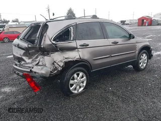 2011 Honda CR-V SE with VIN 5J6RE4H40BL003273, listed as a IAAI auction lot 41237931 with 218,624 mi miles. Bid and sale history available at carsss.com. Image 4.