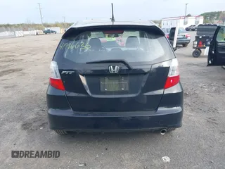 2012 Honda Fit Sport with VIN JHMGE8H52CC022386, listed as a IAAI auction lot 41996636 with 123,070 mi miles. Bid and sale history available at carsss.com. Image 16.