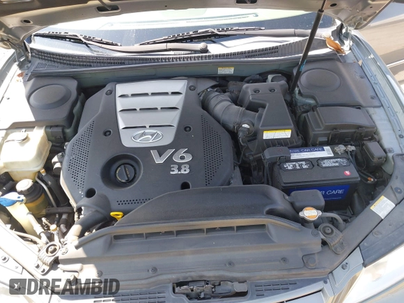 2006 Hyundai Azera SE with VIN KMHFC46F76A100535, listed as a IAAI auction lot 41969960 with 91,131 mi miles and . Bid and sale history available at DreamBid. Image 10.