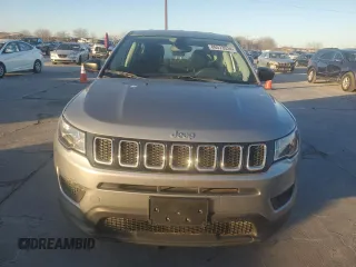 2021 Jeep Compass Sport с VIN 3C4NJCABXMT560301, выставлен на аукционе Copart как лот 86573524 с пробегом 14 872 миль миль и Списание • Salvage title. История ставок и продаж доступна на DreamBid. Изображение 5.