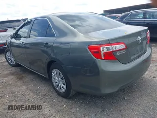 2012 Toyota Camry L with VIN 4T1BF1FK6CU550382, listed as a IAAI auction lot 42007400 with 45,470 mi miles. Bid and sale history available at carsss.com. Image 3.