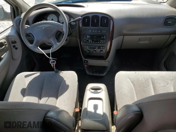 2003 Chrysler Town & Country LX with VIN 2C4GP44L33R162432, listed as a Copart auction lot 69942414 with 153,564 mi miles and Salvage Title. Bid and sale history available at DreamBid. Image 8.