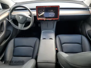 2023 Tesla Model 3 z VIN 5YJ3E1EA1PF598293, wystawiony jako Copart lot #78103684 z przebiegiem 18 805 mil mil oraz Szkoda całkowita • Salvage title. Historia ofert i sprzedaży dostępna na DreamBid. Obrazek 8.