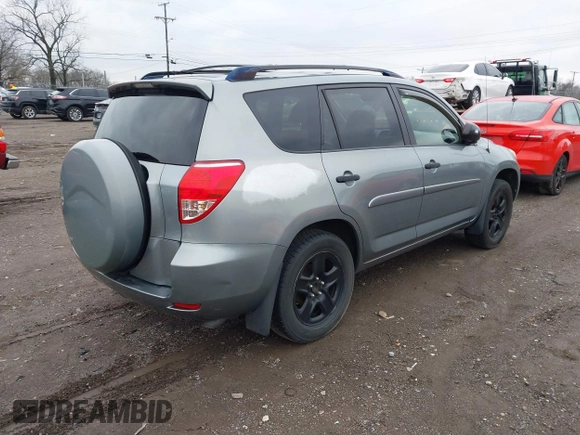 2007 Toyota RAV4 with VIN JTMZD33V475060428, listed as a IAAI auction lot 41565817 with Not Provided miles. Bid and sale history available at carsss.com. Image 4.