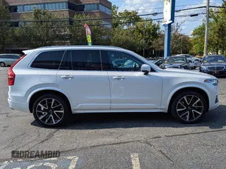 2021 Volvo XC90 Momentum with VIN YV4A221KXM1753168, listed as a Copart auction lot 44860475 with 47,817 mi miles and Clean Title. Bid and sale history available at carsss.com. Image 3.