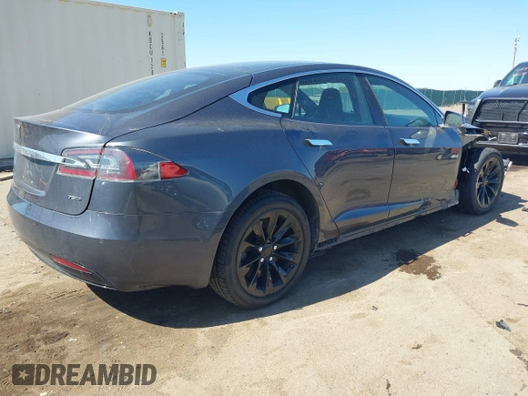 2018 Tesla Model S 75D with VIN 5YJSA1E21JF287115, listed as a IAAI auction lot 41850318 with Not provided miles and . Bid and sale history available at DreamBid. Image 4.