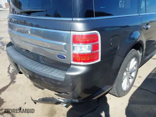 2018 Ford Flex Limited with VIN 2FMGK5D80JBA05832, listed as a IAAI auction lot 41595857 with 80,146 mi miles. Bid and sale history available at carsss.com. Image 17.