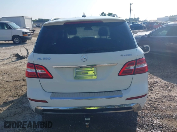 2015 Mercedes-Benz M 350 with VIN 4JGDA5HB8FA555696, listed as a IAAI auction lot 42156465 with 92,660 mi miles and . Bid and sale history available at DreamBid. Image 16.
