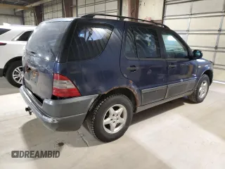 1999 Mercedes-Benz M-Class with VIN 4JGAB54E5XA106557, listed as a Copart auction lot 81780424 with 230,485 mi miles and Salvage Title. Bid and sale history available at carsss.com. Image 3.