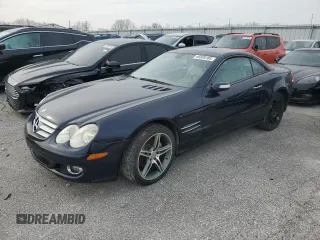 2007 Mercedes-Benz SL 550 z VIN WDBSK71F07F128601, wystawiony jako Copart lot #49328185 z przebiegiem Nie podano mil oraz Czysty tytuł • Clean title. Historia ofert i sprzedaży dostępna na DreamBid. Obrazek 1.