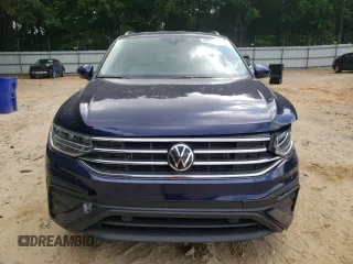 2023 Volkswagen Tiguan SE with VIN 3VV3B7AX9PM102224, listed as a Copart auction lot 57221585 with 21,202 mi miles and Salvage title. Bid and sale history available at DreamBid. Image 5.
