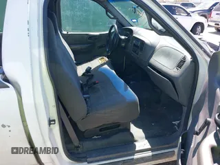 2001 Ford F-150 z VIN 1FTZF17211KF84322, wystawiony jako IAAI lot #41821016 z przebiegiem Nie podano mil oraz . Historia ofert i sprzedaży dostępna na DreamBid. Obrazek 5.
