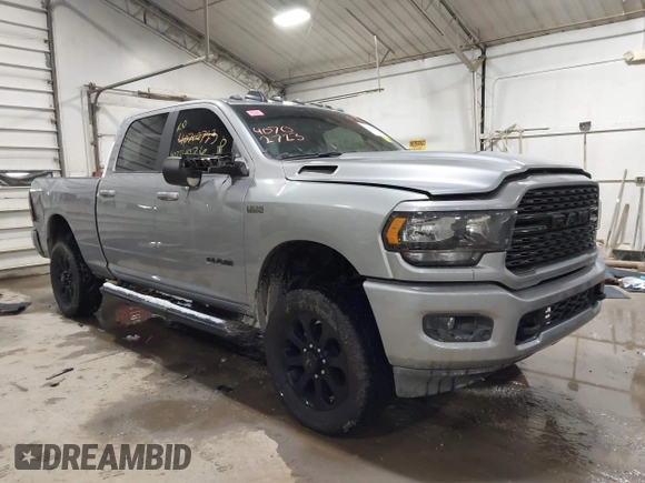2022 Ram 2500 Big Horn with VIN 3C6UR5DJ7NG216185, listed as a IAAI auction lot 41271076 with 35,683 mi miles. Bid and sale history available at carsss.com. Image 1.