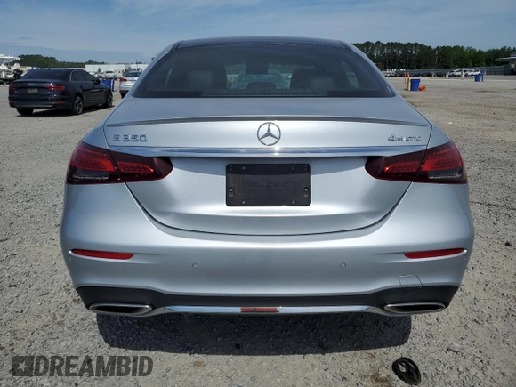2021 Mercedes-Benz E 350 z VIN W1KZF8EB8MA905154, wystawiony jako Copart lot #57207645 z przebiegiem 66 725 mil mil oraz Szkoda całkowita • Salvage title. Historia ofert i sprzedaży dostępna na DreamBid. Obrazek 6.