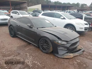 2022 Ford Mustang GT with VIN 1FA6P8CF7N5127364, listed as a IAAI auction lot 41541352 with 25,267 mi miles. Bid and sale history available at carsss.com. Image 1.