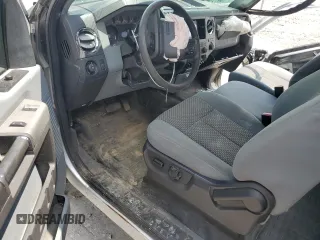 2014 Ford F-250 XL z VIN 1FT7X2B68EEA67690, wystawiony jako Copart lot #56468055 z przebiegiem 149 092 mil mil oraz Szkoda całkowita • Salvage title. Historia ofert i sprzedaży dostępna na DreamBid. Obrazek 8.