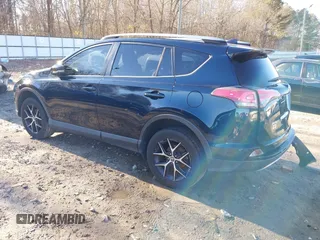 2018 Toyota RAV4 SE с VIN JTMNFREV3JJ191843, выставлен на аукционе IAAI как лот 41160935 с пробегом 114 987 миль миль и . История ставок и продаж доступна на DreamBid. Изображение 3.