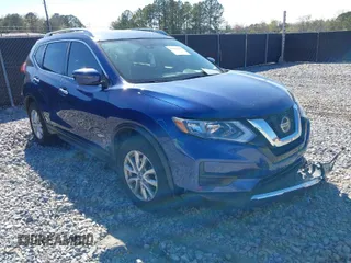 2020 Nissan Rogue SV with VIN JN8AT2MT9LW017137, listed as a IAAI auction lot 41867039 with 80,726 mi miles. Bid and sale history available at carsss.com. Image 1.
