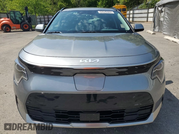 2024 Kia Niro Wind with VIN KNDCR3L11R5121869, listed as a Copart auction lot 55354225 with 23,746 mi miles and Clean Title. Bid and sale history available at DreamBid. Image 5.