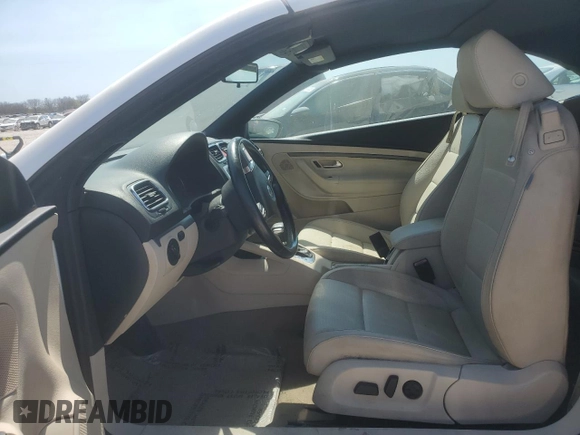 2011 Volkswagen Eos Komfort with VIN WVWBW7AH7BV002564, listed as a Copart auction lot 48761785 with 100,512 mi miles and Clean Title. Bid and sale history available at DreamBid. Image 7.