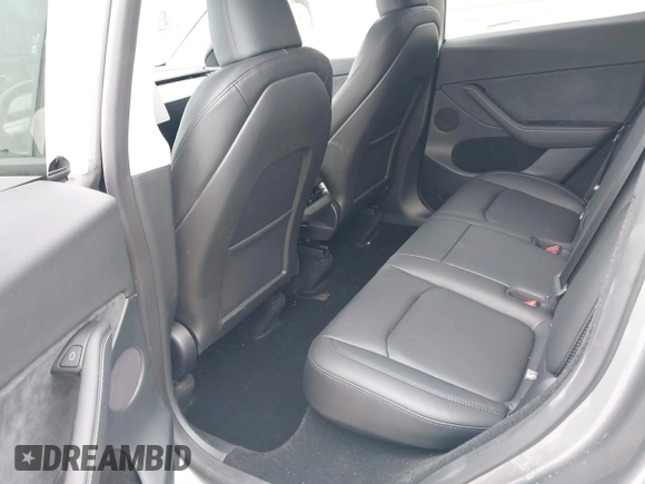 2025 Tesla Model Y Long Range with VIN 7SAYGDED5SF257258, listed as a IAAI auction lot 41877196 with 4,442 mi miles and . Bid and sale history available at DreamBid. Image 8.