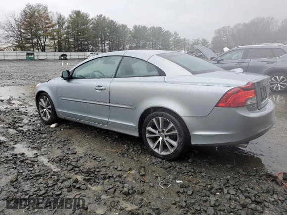 2011 Volvo C70 T5 with VIN YV1672MC7BJ109858, listed as a Copart auction lot 49588955 with 69,990 mi miles and Salvage Title. Bid and sale history available at carsss.com. Image 2.